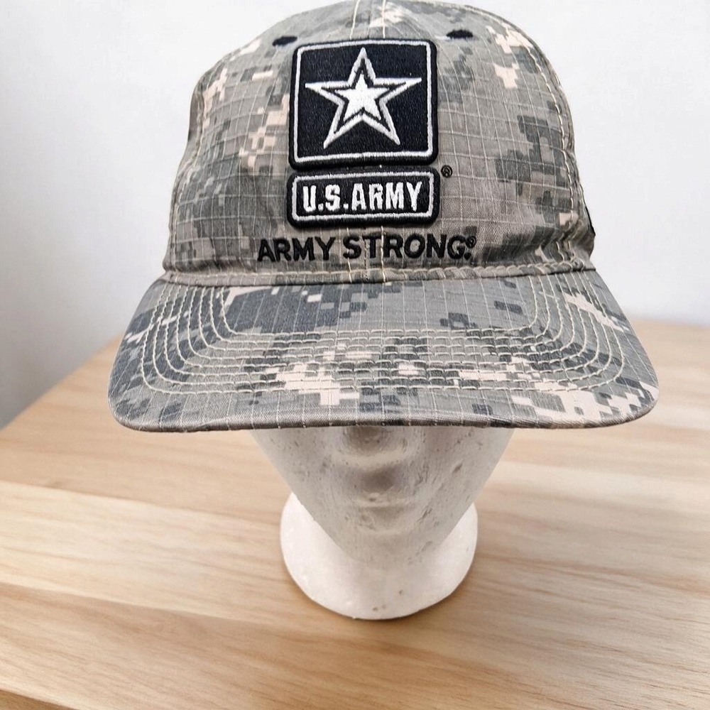 Ryan Newman #39 US Army Digital Camo Hat Stewart-Haas Racing NASCAR Strapback OS